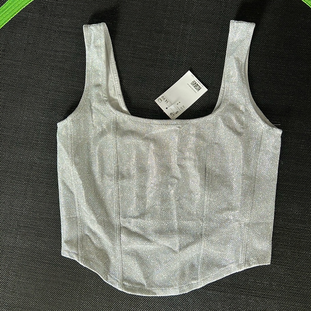 New silver top (small)
